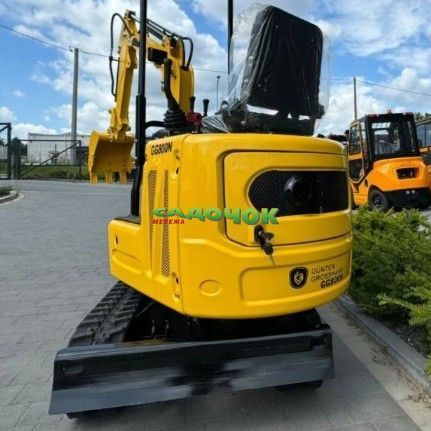 Мини экскаватор Gunter Grossmann GG800N 850 кг - компактный для траншей и узких участков GG800N фото