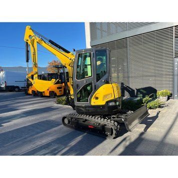 Міні екскаватор Gunter Grossmann GG3500 гусеничний 3500 кг з поворотною стрілою, двигун Kubota V1505, глибина копання 2827 мм, для будівельних та земляних робіт GG3500 фото