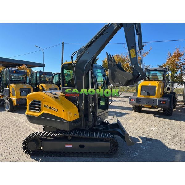 Міні екскаватор Gunter Grossmann GG4000 гусеничний 4000 кг, двигун Yanmar 3TNV88F, глибина копання 2545 мм, для будівельних та GG4000 фото