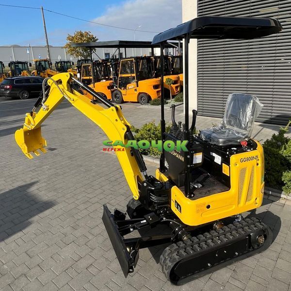 Мини экскаватор Gunter Grossmann GG800NX гусеничный, грузоподъемность 800 кг, с поворотной стрелой, двигатель Koop 192F Euro 5, поворот на 360&deg;, для строительных и земляных работ GG800NX фото