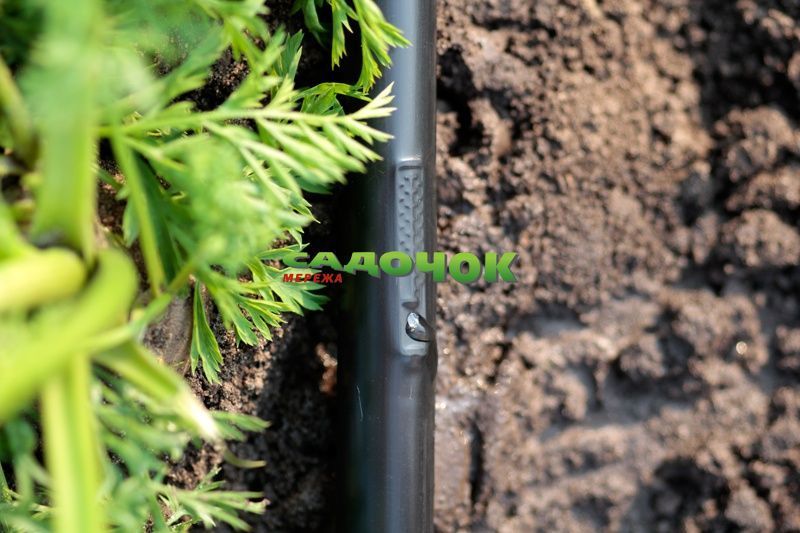 Крапельна стрічка Presto-PS емітерна 3D Tube крапельниці через 20 см, витрата 2.7 л/год, довжина 2000 м, в упаковці - 1 шт. (3D-20-2000) 3D-20-2000 фото